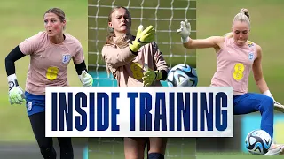 Hampton, Earps & Roebuck Shot-Stopping, Goal Cam 📹 & GK's Strikers Finish | Goalkeeper Training