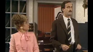 Fawlty Towers: Avenue of pleasure
