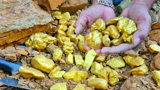 OMG! Biggest Gold Nugget worth Million hidden under stone at Mountain, Mining Exciting