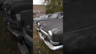 Старі автомобілі на території ТСОУ