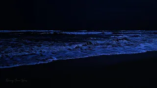 Stop Overthinking and Sleep Immediately with Ocean Wave Sounds on a Dark at Night