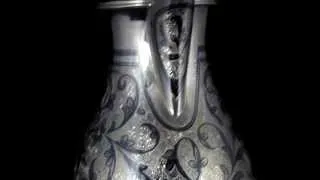 Апанде: серебряный кувшин с чернью Кубачи.