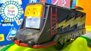 Thomas the Train Trackmaster Turbo Speed Box Set | Thomas and Friends Turbo Percy and Diesel