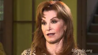 Stefanie Powers story about her mother - Interview with Ruta Lee for Lifestyle Magazine