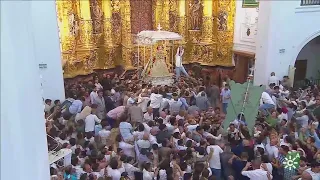 Salto de la reja y salida de la Virgen del Rocío 2024 | Canal Sur TV
