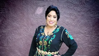 الفنانة نجاة اعتابو