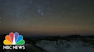 Stunning Time Lapse Of Geminid Meteor Shower | NBC News