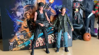 NECA Terminator 2: Judgment Day - Ultimate Sarah & John Connor 2-Pack Figure Unboxing/Review