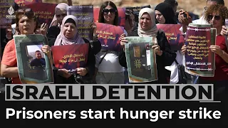 Thirty Palestinian prisoners held in Israel launch hunger strike