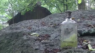 Metal Detecting  Abandoned house