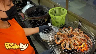 Thai Style Grilled Prawns in Bangkok