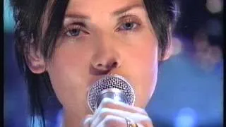 Natalie Imbruglia on Jools Holland (Pigeons and Crumbs)