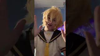 here comes the boy but it’s len (+VSQx)