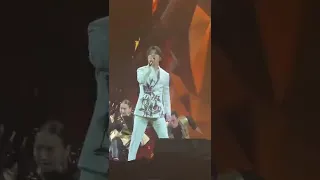 Dimash 《Golden》【Fancam】2022.03.25 Dubai concern