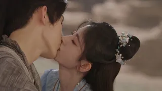 Yan Yue and Wei Zhi kiss sweetly in the desert #花戎 #jujingyi  #guojunchen #BeautyofResilience