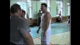 Systema: Ryabko vs wrestler (Bonus: How NOT to butter toast)