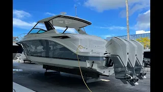 2022 Sea Ray Sundancer 320 Outboard For Sale at MarineMax Naples Yacht Center