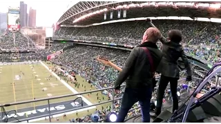 Alice In Chains - Man In The Box / Would? (Seattle, 1-18-15) - NFC Championship Halftime