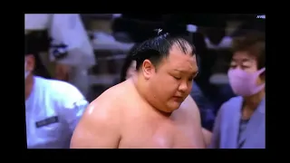 Live By Henka, Die By Henka | Wakatakakage avenges Takakeishō's henka win over Hokutofuji