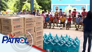 Di na isolated: Ilang bayan sa Abra, nahatiran na ng tulong | TV Patrol