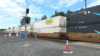 (Southbound) BNSF Intermodal Train passes through the South 19TH Street Railroad Crossing.