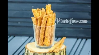 САМЫЕ ХРУСТЯЩИЕ сырные палочки! Закуска из сыра в духовке! Cheese sticks