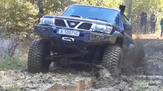 Jeep vs Nissan in Off-Road !!! Which one is better offroader ?