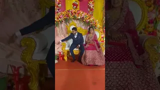 Funny Gift idea on Friend's Marriage Ceremony Gift Concept | #wedding #viral #shorts