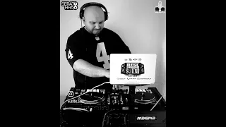 Live Dj Mix Old School Hip Hop & R&B throwback mixed on the Rane One