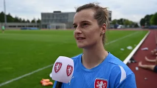 Česko A ženy | Tereza Szewieczková na začátku srazu před duely s Belgií