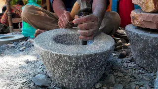 Yellaiah, Transforming Stone into Mortar Dreams in the Age  of Super Fast Mechanized Production