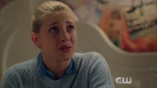 RIVERDALE 1x06 - FASTER, PUSSYCATS! KILL! KILL!