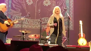 Emmylou Harris “One More Night in Brooklyn” song by Justin Townes Earle (Nashville, 4 January 2023)