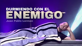 DURMIENDO CON EL ENEMIGO | Juan Pablo Lerman @lacentraloficialcol