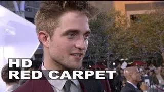 The Twilight Saga: Eclipse: Robert Pattinson Premiere Interview | ScreenSlam