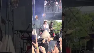 Clairo - Sofia - Live at Gov Ball 06/12/2022