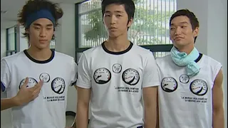 Kim Soohyun was Selected for Kimichi Cheese Smile in 2007 (19) because of his Natural Curly Hair