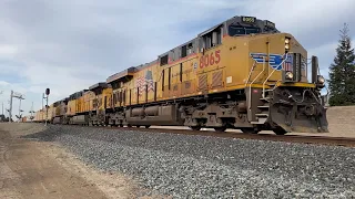 Union Pacific 8065 manifest freight train