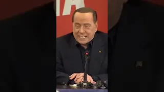 Berlusconi racconta barzelletta FANTASTICA su una ragazza pudica (???)