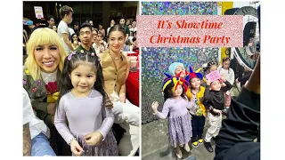 It’s Showtime Christmas Party l Year End Party l Arianah Kelsey