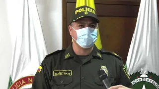 Recompensa por información del ataque con bomba molotov a un policía - Telemedellín