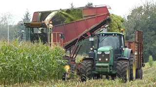 New Holland 1905 self-propelled forage harvester in the field chopping corn during 2020 season