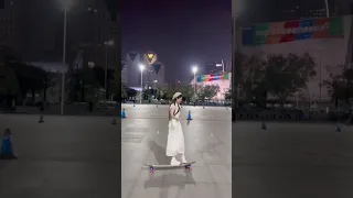 China longboard Dancing Girls Tiktok 快手 小红书 抖音 #longboardgirl  #longboarddancing #longboarding