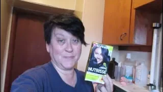 Coloring My Hair with Garnier Nutrisse