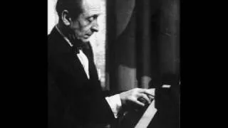 Vladimir Horowitz plays Rachmaninoff Piano Concerto No. 3 (1)