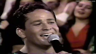 Especial Sertanejo | Leandro & Leonardo cantam "Outra Chance" na RECORD TV em Novembro de 1993