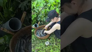 Amazing Oil Fishing Technique With Survival Skills