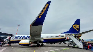 TRIP REPORT | Huge airport! ツ| RYANAIR | Boeing 737-8AS | Milan-Bergamo to Bari