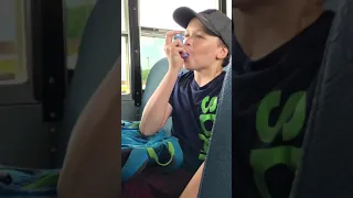 Kid vaping inhaler