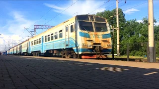 После карантина вернулись электрички и поезда в Винницу/Evening train traffic at Vinnitsa station